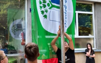 Svečano dizanje Zelene zastave: Obnovljen Platinasti status Ekoškole